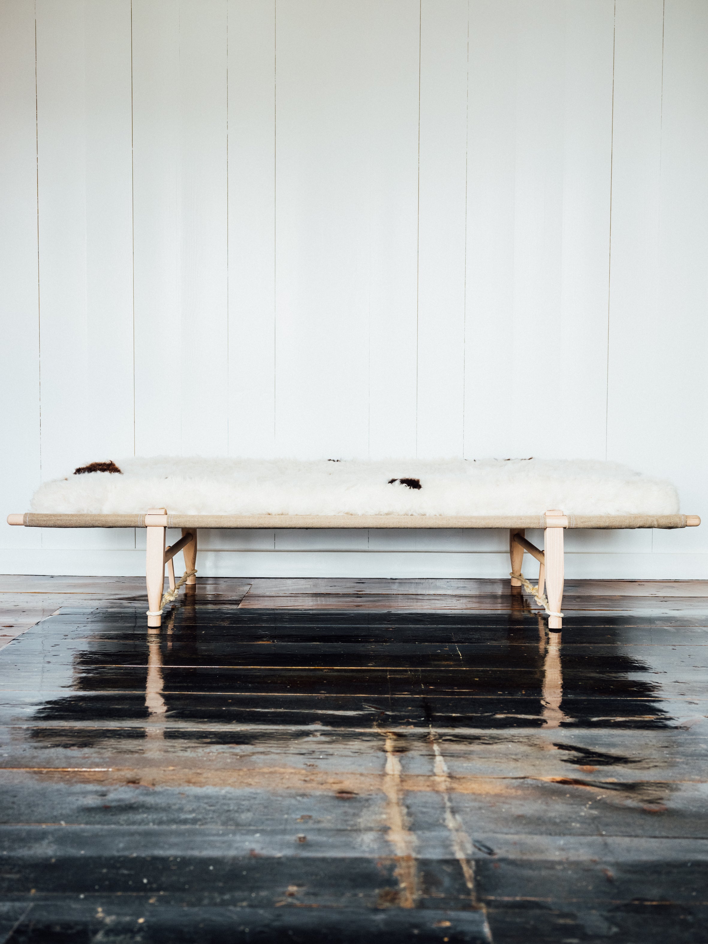 Durva skinnmadrassa við dagsong