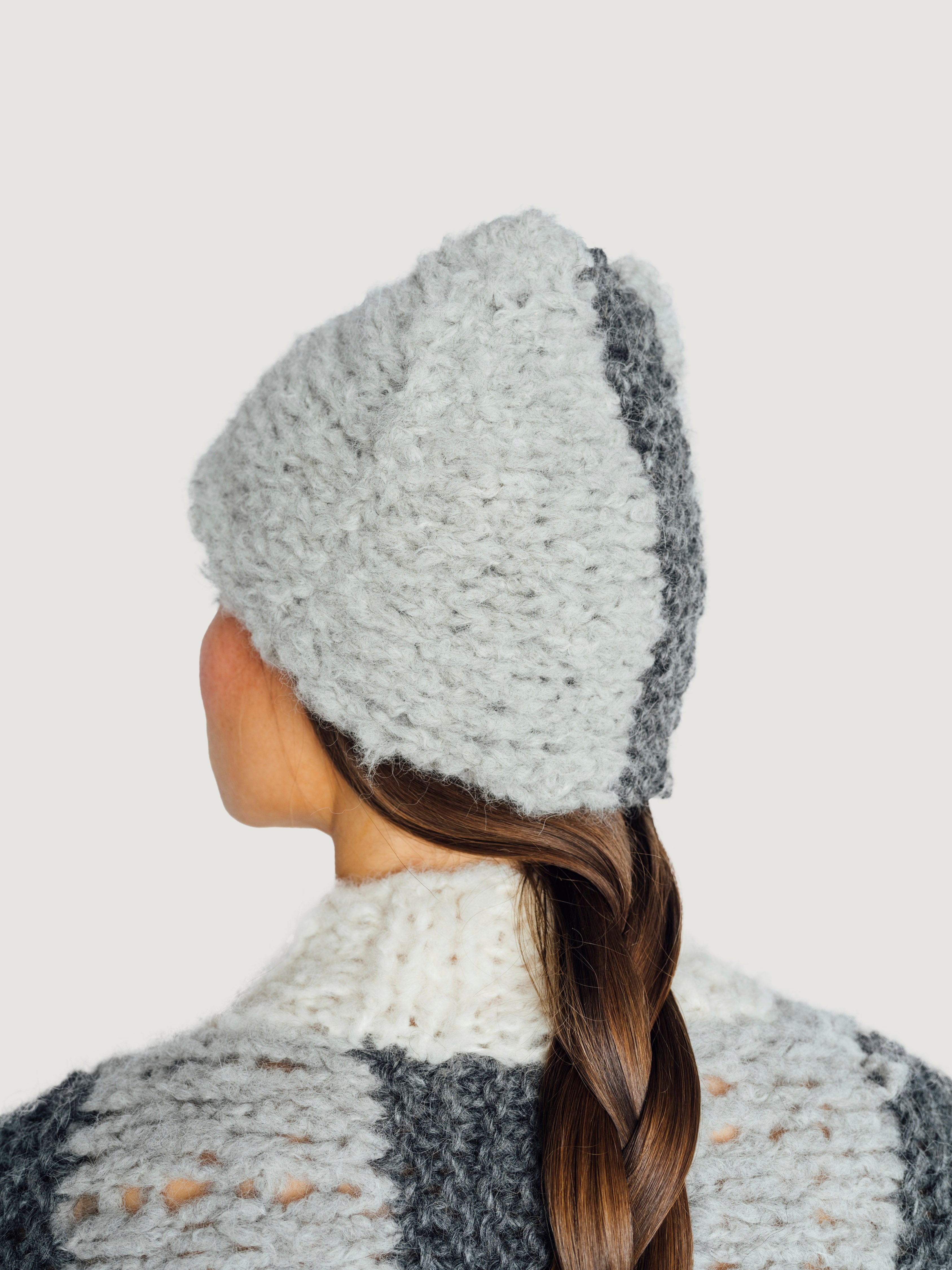 Vertical hat