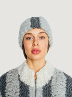 Vertical hat